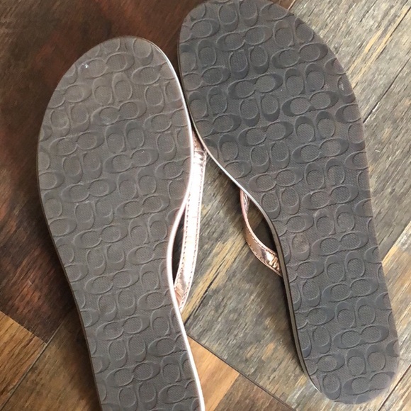 Coach sandals - Picture 2 of 2